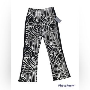 LYSSE Cropped Zebra Pants Size Medium